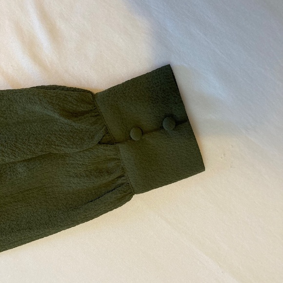 NWT RW&Co Long-sleeved blouse - Picture 11 of 13